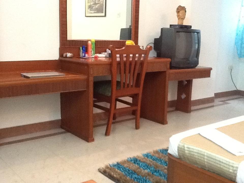 Hotel Kanishka Phg Бангалор Номер фото