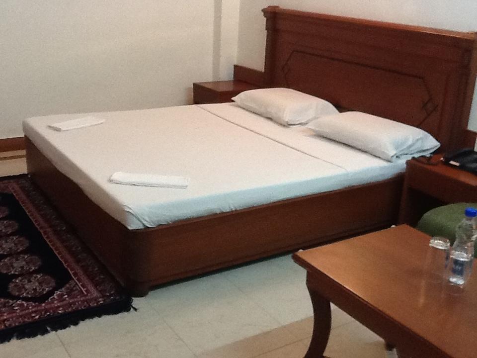Hotel Kanishka Phg Бангалор Номер фото